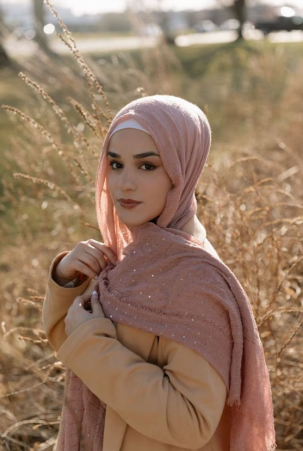 Hijab Sequin yang Memukau